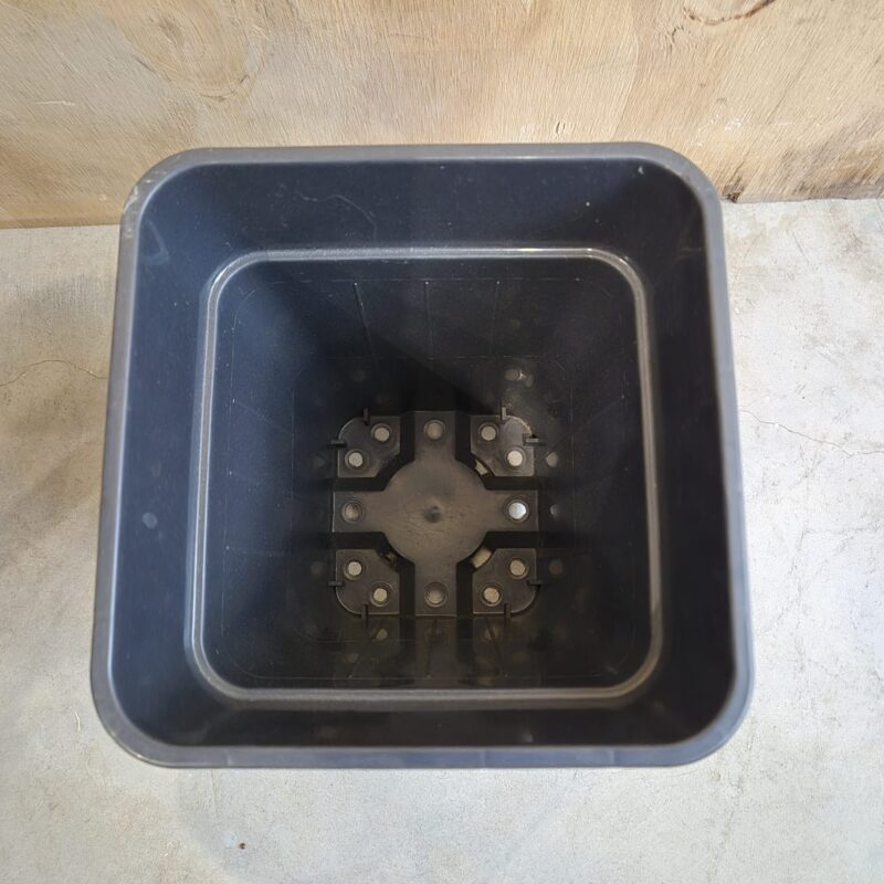 Pot Square Black Plastic 7L (20 X 20 X 27 CM) - Image 2